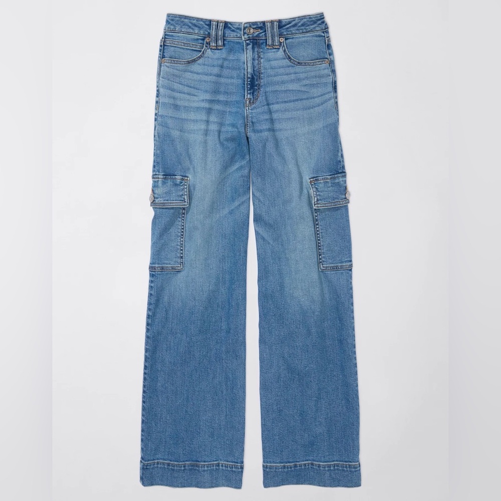 AE Dreamy Drape Stretch Super High-Waisted Cargo Baggy Wide-Leg Jean (Sz 8)